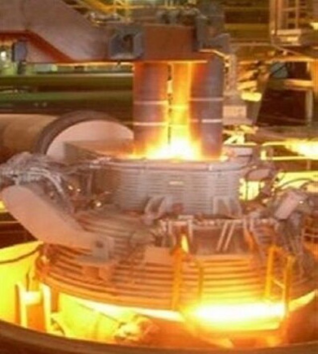 ثبت ۹۵۰ ذوب از پاتیل ۱۳۰ تنی فولاد ساخت ذوب آهن