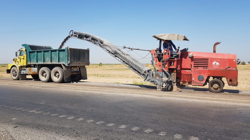 بهسازی جاده‌های خسارت دیده از سیل در خوزستان
