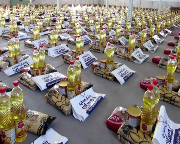 توزیع 300 بسته معیشتی بین نیازمندان شهر حسن آباد