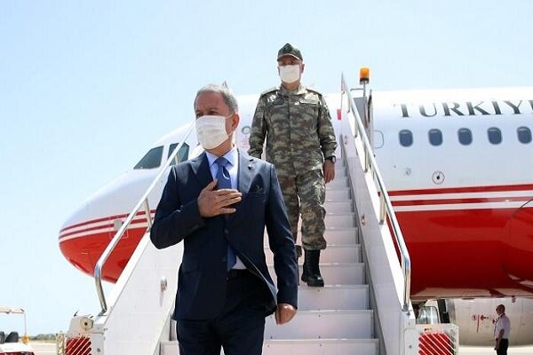 وزیر دفاع ترکیه وارد بغداد شد