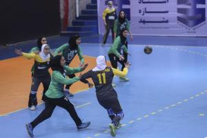 برنامه بازی‌های معوقه دختران هندبالیست فیروزآبادی
