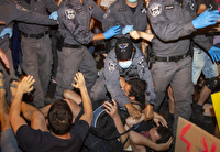 بازداشت ۳ تن از تظاهرکنندگان مخالف نتانیاهو
