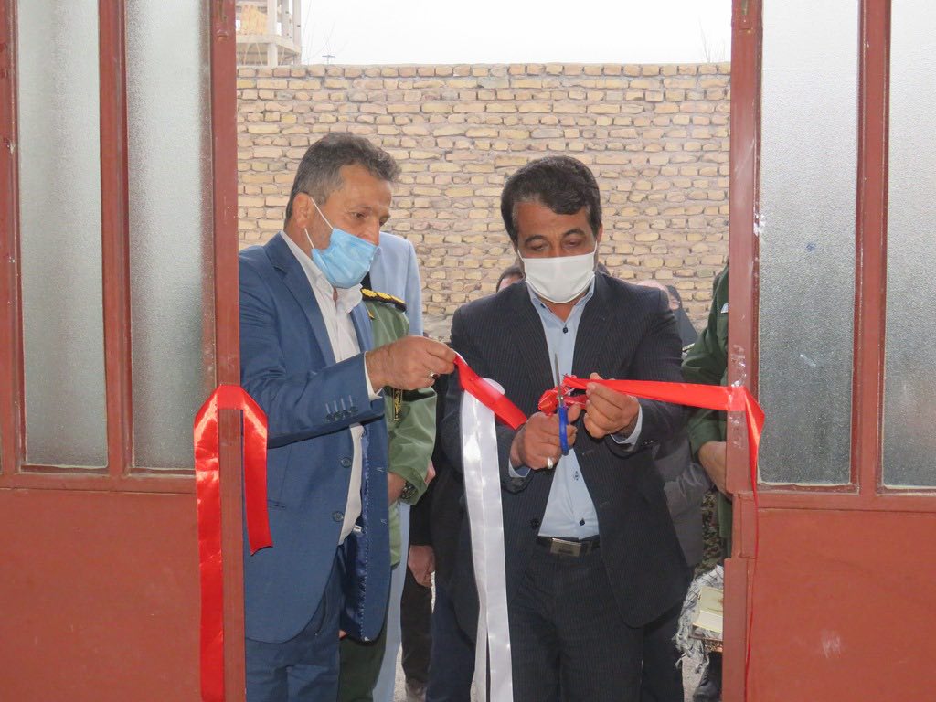 افتتاح کارگاه خیاطی و تولید لباس در مهریز