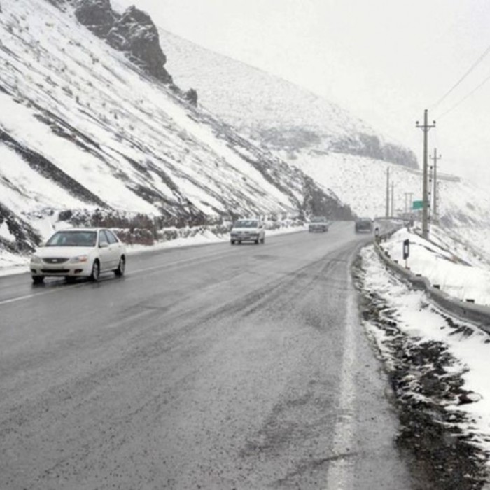 لغزندگی جاده در برخی محورهای مهاباد