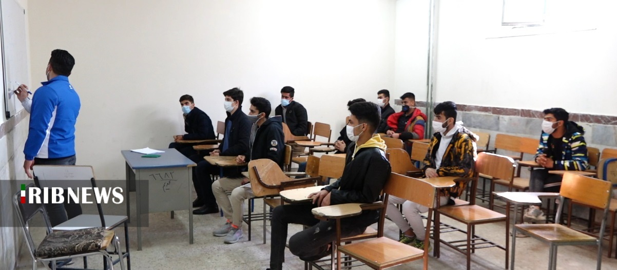 رعایت پروتکل های بهداشتی در مدارس کردستان