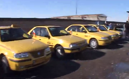 نوسازی تعدادی از تاکسی های فرسوده آبیک