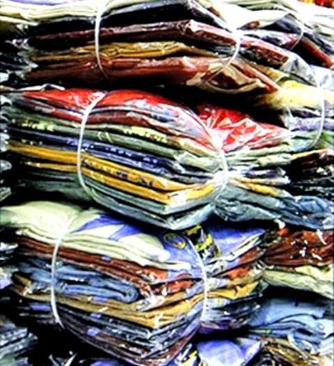 كشف لباس‌هاي قاچاق در رودبار