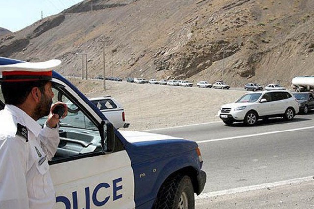 کنترل و رصد محورهای پرتردد استان در تعطیلات پایان هفته