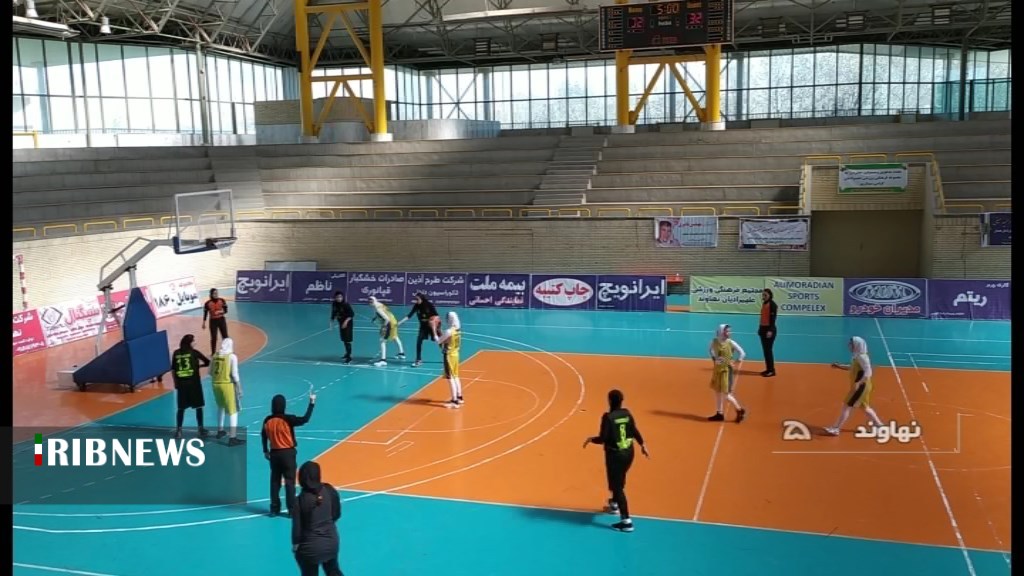 راهیابی تیم بسکتبال بانوان نهاوند به پلی‌آف لیگ بانوان کشور