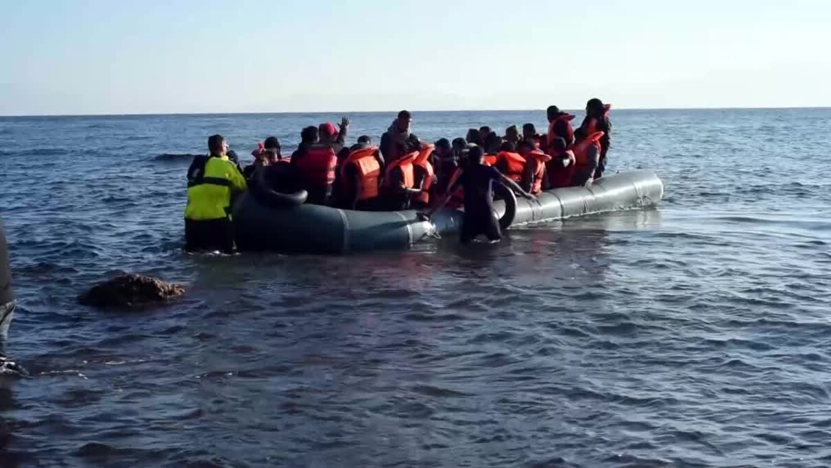 یونان بازگرداندن مهاجران را به ترکیه تکذیب کرد