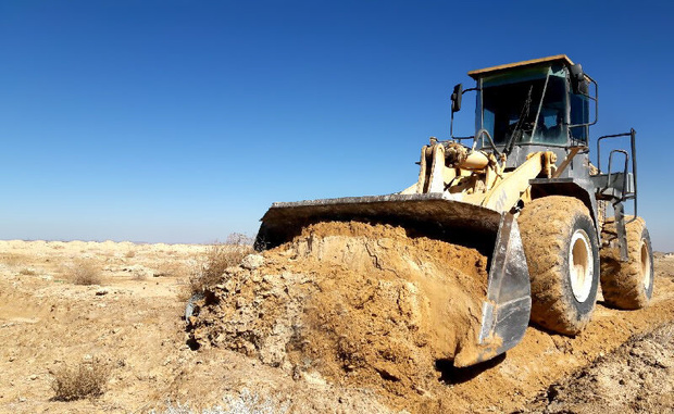 توقف خاکبرداری غیر مجاز در اراضی ملی سپیدان