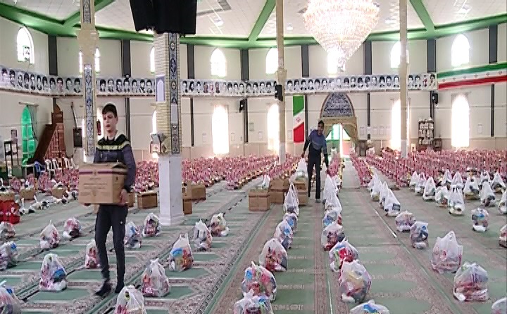 اهدا کمک‌های مومنانه در فارس