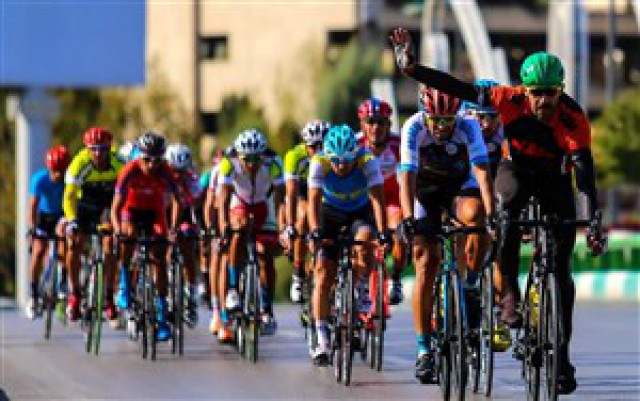 تنظیم تقویم ۱۴۰۰ فدراسیون دوچرخه‌سواری