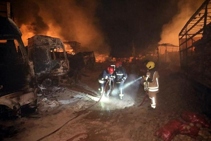 مطالبات مالکان کامیون‌های حادثه اسلام قلعه درحال پیگیری است