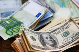 افزایش نرخ رسمی یورو کاهش و پوند