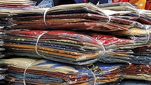جریمه 227 میلیون ریالی قاچاقچی پوشاک در طبس