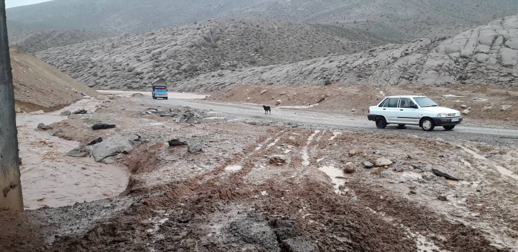 امدادرسانی به عشایر گرفتار در سیل آباده