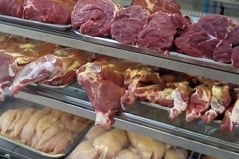 تامین گوشت قرمز و مرغ ماه مبارک رمضان