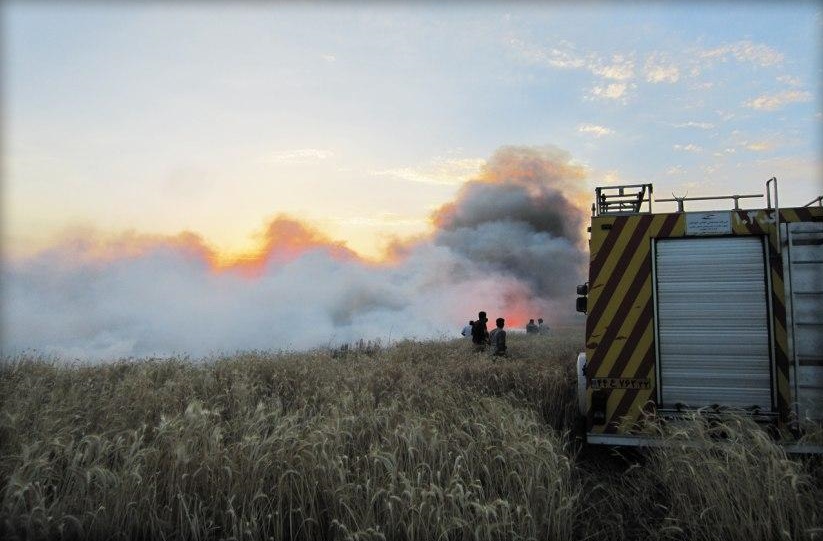 آتش‌سوزی در یک هکتار از اراضی طبیعی نیشابور