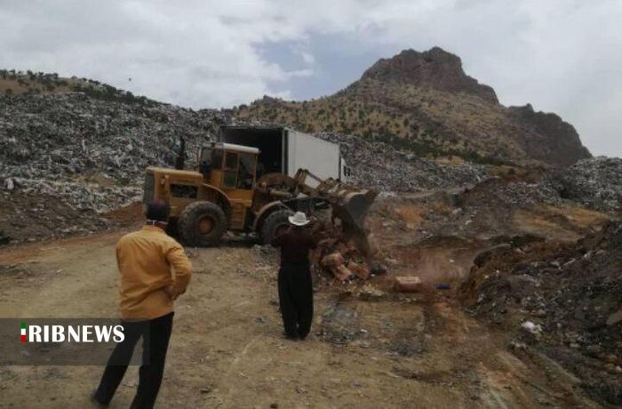 معدوم کردن تخم مرغ و جگر فاسد در مریوان