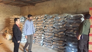 کشف بیش از ۲۰ تن برنج احتکار شده درفیروزآباد