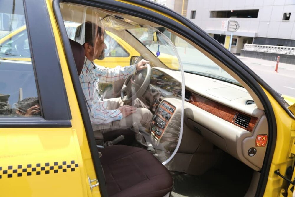 سوار کردن مسافر چهارم در تاکسی، ممنوع