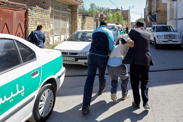 کشف هروئین از خرده فروش مواد مخدر