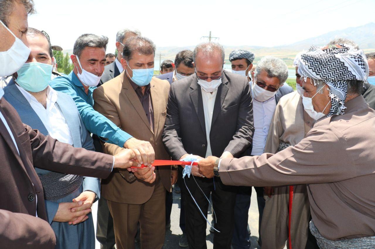 افتتاح ۱۲ کیلومتر آسفالت از راه‌های روستایی پیرانشهر