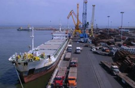 صادرات بیش از ۲ میلیارد دلار کالا از خوزستان