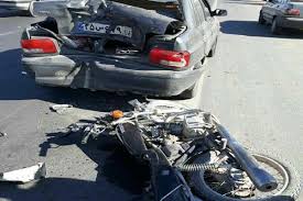 سه کشته در برخورد خودروی ۴۰۵ با موتورسیکلت در بندرلنگه