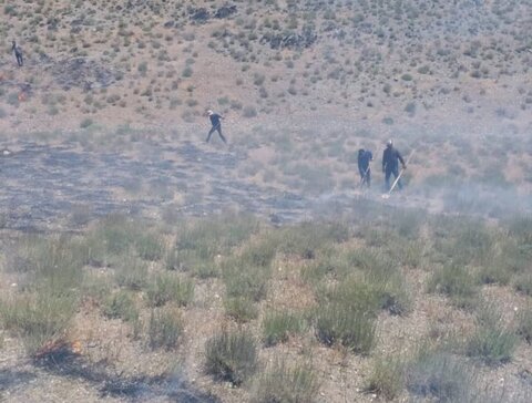 مهار آتش سوزی در منطقه حفاظت شده خائیز
