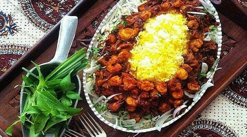 دو پیازه میگو؛ غذای محبوب بوشهری‌ها