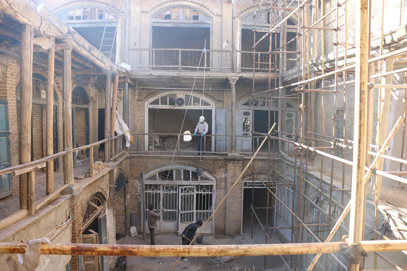 بازسازی تجارت‌خانه تاریخی در مشهد
