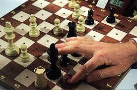 دست به مهره شدن شطرنج بازان نابینا و کم بینا