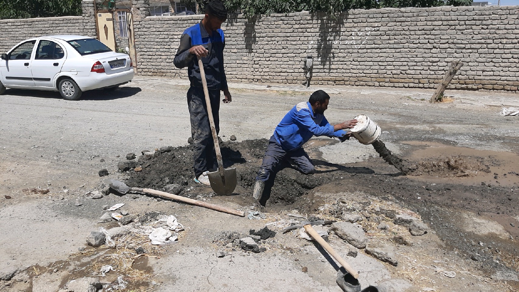 قطع مکرر آب و فرسودگی شبکه آبرسانی روستای عشق آباد فریمان