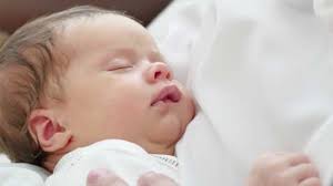 افزایش ضريب هوشى نوزادان با تغذیه شیر مادر