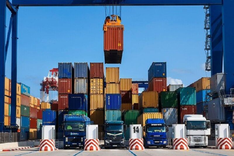 افزایش ارزش دلاری صادرات نسبت به واردات در استان سمنان