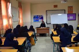 کسب رتبه اول برگزاری نشست‌های دینی توسط مدرسه علمیه خواهران حضرت زینب(سلام الله علیها) آران و بیدگل