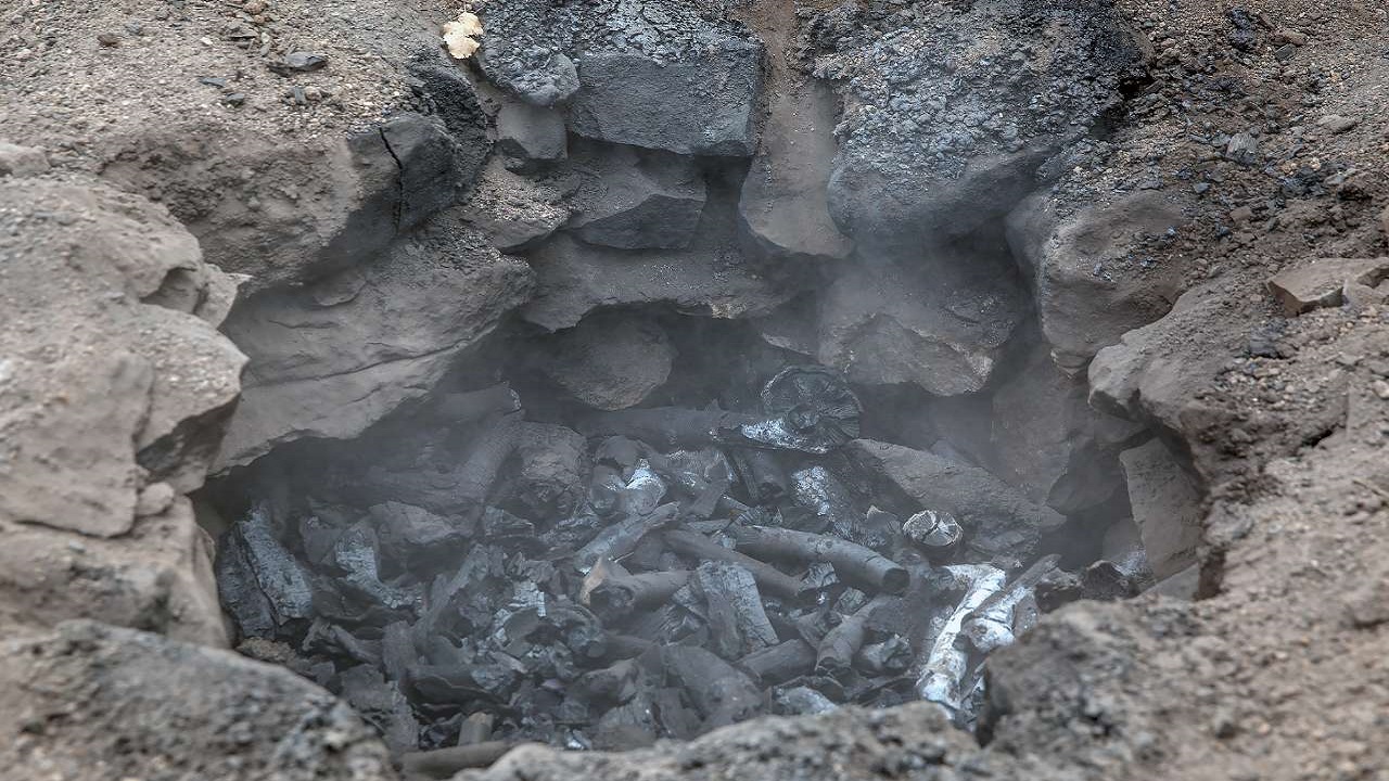 دستگیری متخلف احداث کوره غیرمجاز زغال در کیار