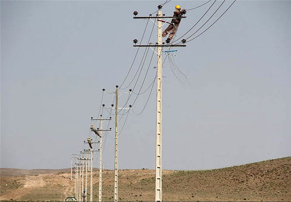 بهره‌برداری از ۲۰ طرح برق رسانی در شاهرود