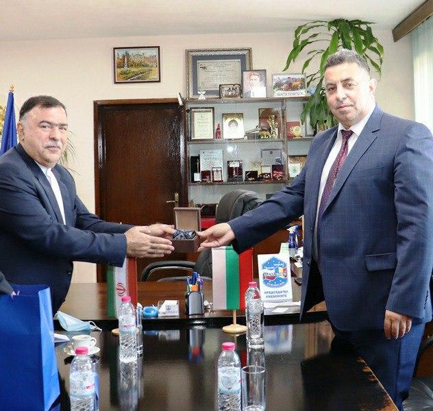 توسعه روابط ایران و بلغارستان در بخش های فرهنگ و اقتصاد