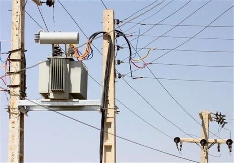 بهره برداری از سه ایستگاه هوایی توزیع برق در شاهرود