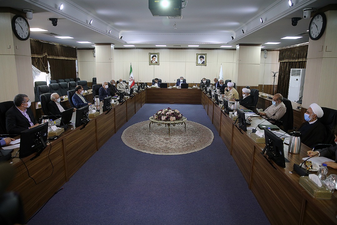 گزارش بورسی وزیر اقتصاد به هیئت عالی نظارت مجمع تشخیص نظام