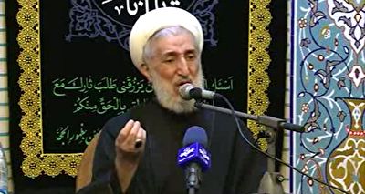 نیروی انتظامی در مسیر امام حسین (ع) گام برمی‌دارد