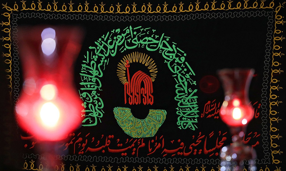 توزیع 2000 پرچم بین روضه های خانگی مشهد در دهه اول محرم