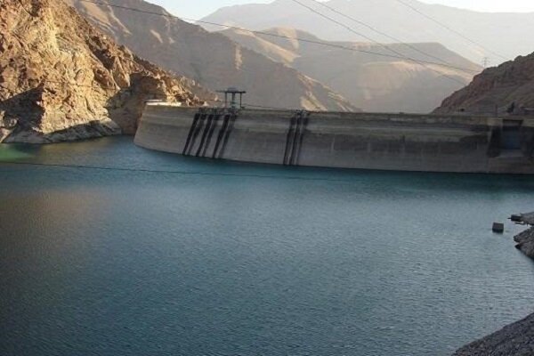 ذخیره هزار و ۲۵۵ میلیون متر مکعب آب در سد‌های فارس