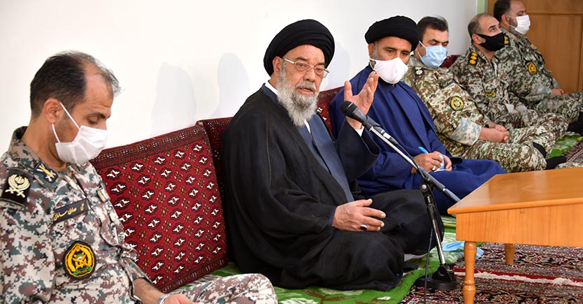 دشمن مخالف عزت و سربلندی ایران اسلامی است
