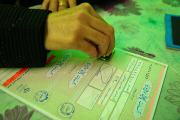 تمدید فرصت رای گیری در حوزه‌های انتخاباتی سمیرم و لنجان