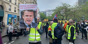 دولت مکرون ۳۰۰ شهروند فرانسوی را دستگير کرد