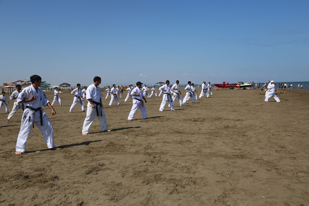 آغاز نخستین دوره مسابقات کاراته وان ساحلی کشور